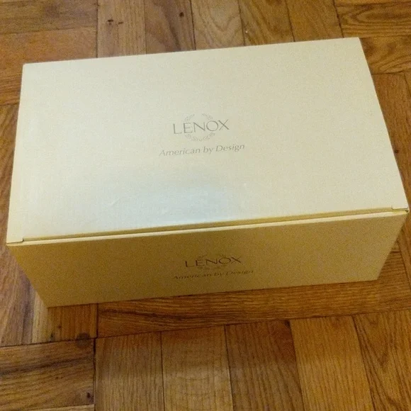 Lenox Glass Jewelry box - Picture 6 of 7